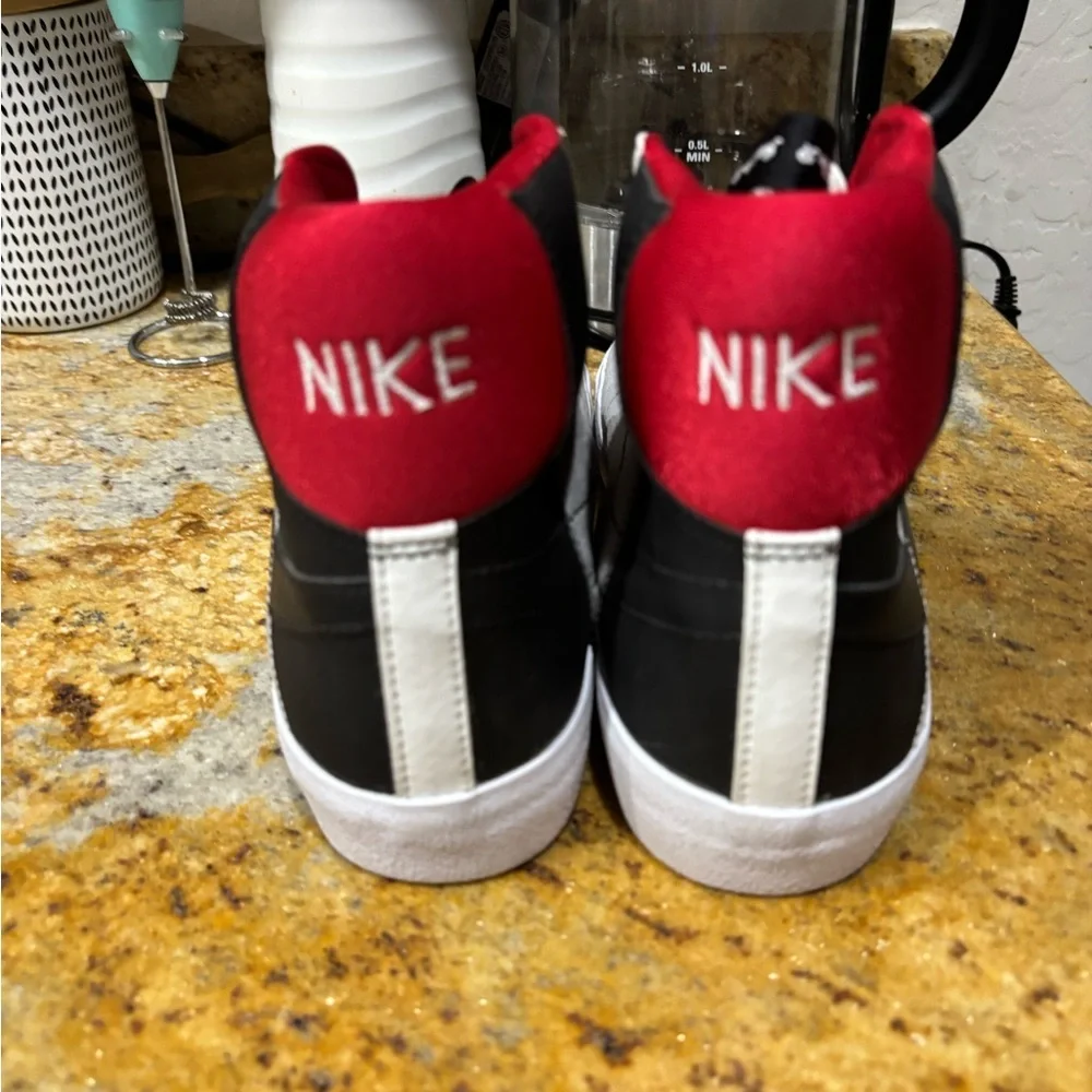 Nike Blazer Mid 77 size 7 - Picture 4 of 8